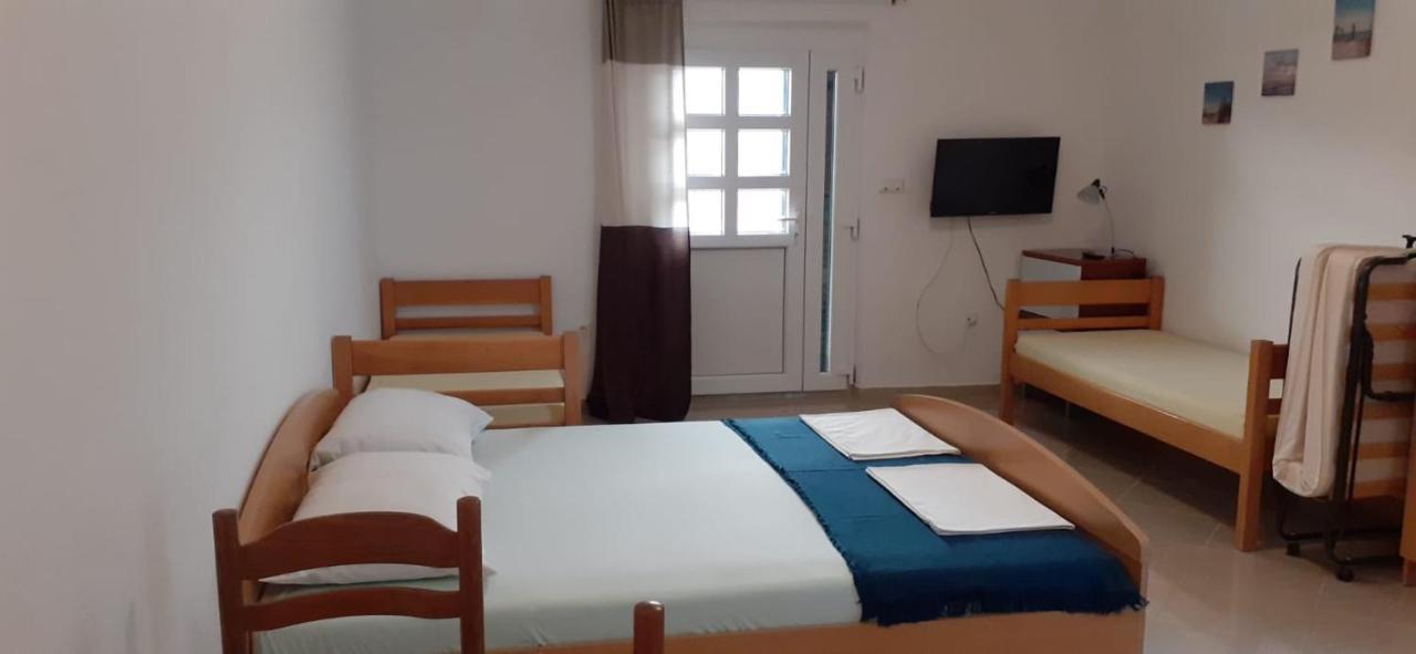 Apartmani Izvor Pag Town Εξωτερικό φωτογραφία